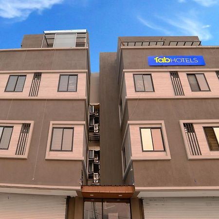 Fabhotel Dev'S Inn Indore Bagian luar foto